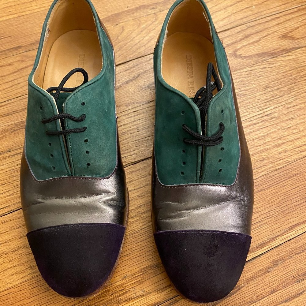 Dieppa Restrepo Suede Round-Toe Oxfords Size: 6.5